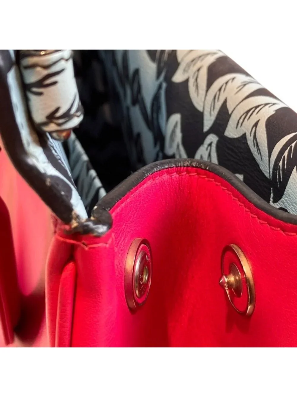 Dior Be Handbag Leather
